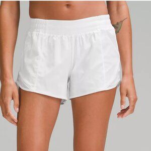 Lululemon | Hotty Hot Low-Rise Lined Short 4" White